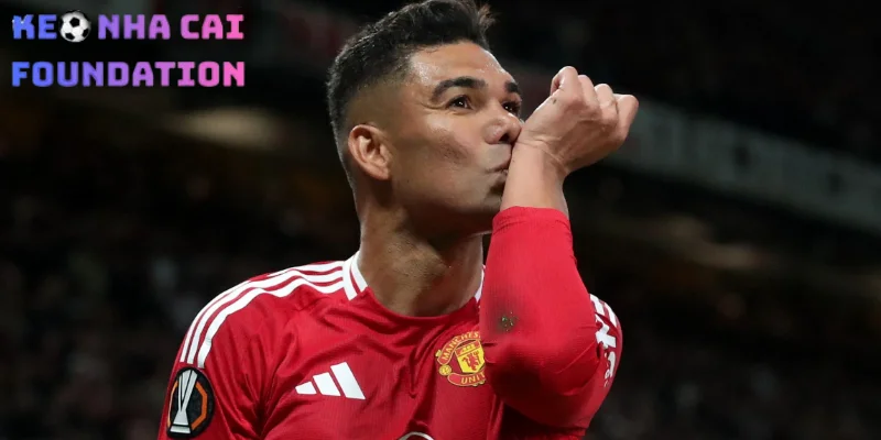 Bruno Guimaraes là người thừa kế do Casemiro tiến cử