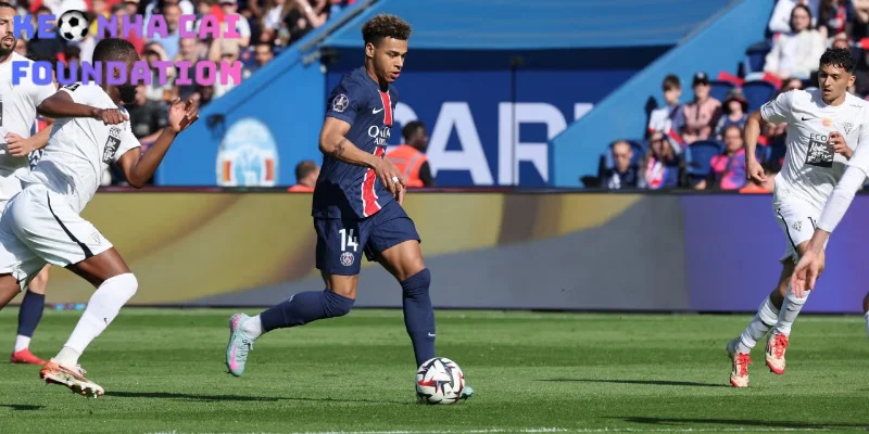 Phong độ không ổn định khiến đội cửa trên khó cách biệt