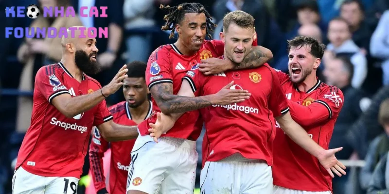 Tổng hợp các lý do MU cần đại tu hàng tiền vệ hè 2026